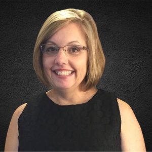 Welcome to my closet! Happy to see you and have fun shopping. Thanks, Karen.